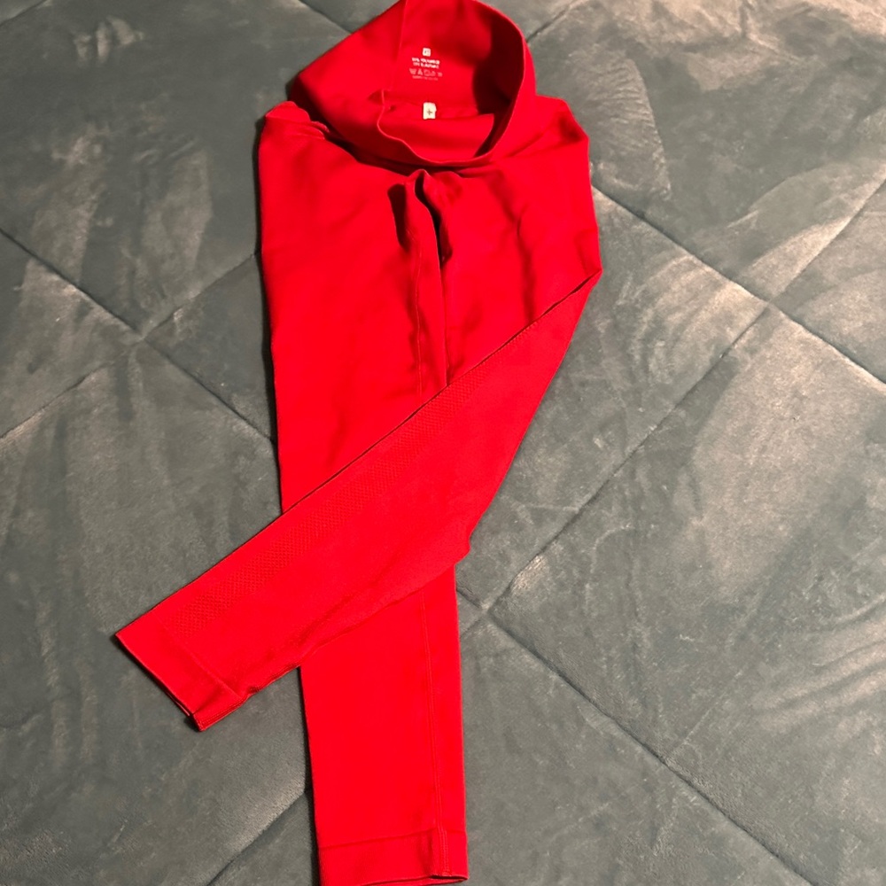 HALARA Bold Scarlet Leggings